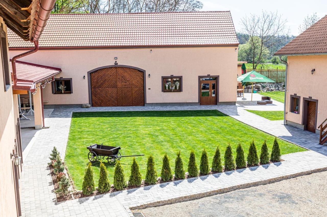 Apartmány Pod Řípem Roudnice nad Labem Exterior foto
